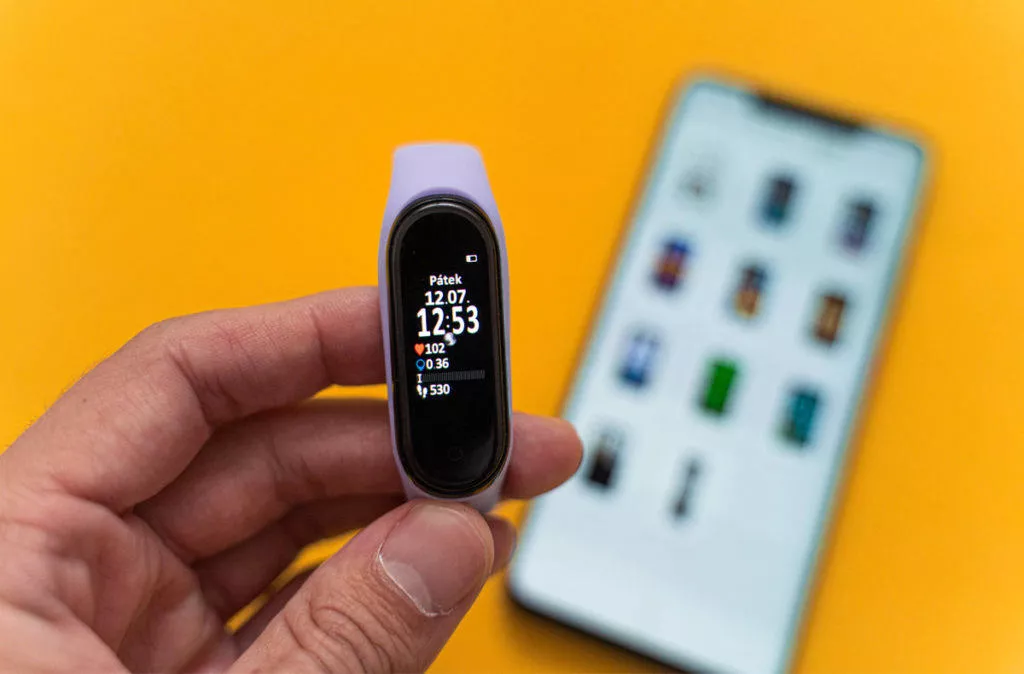 Český ciferník na Xiaomi Mi Band 4 Český ciferník na Xiaomi Mi Band 4