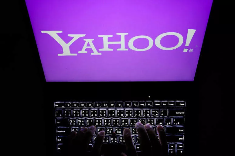 yahoo! hackování