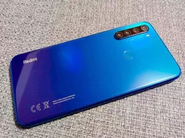 Xiaomi Redmi Note 8T záda