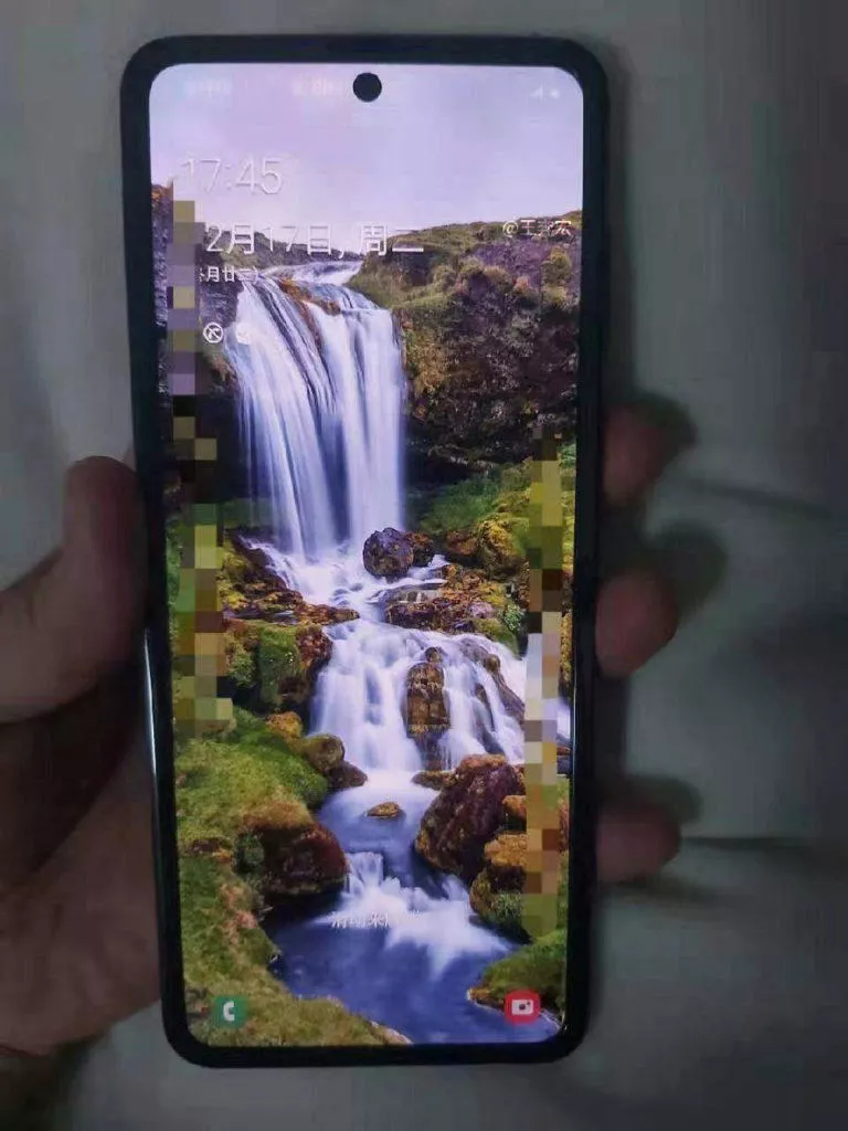 Samsung Galaxy Fold 2 displej