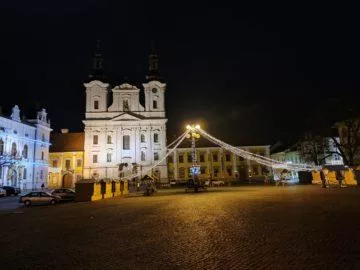 Xiaomi Mi Note 10 foto 23 primární, noční město