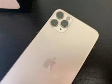 iphone pro max zadní strana