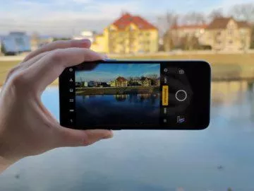 realme 5 foceni