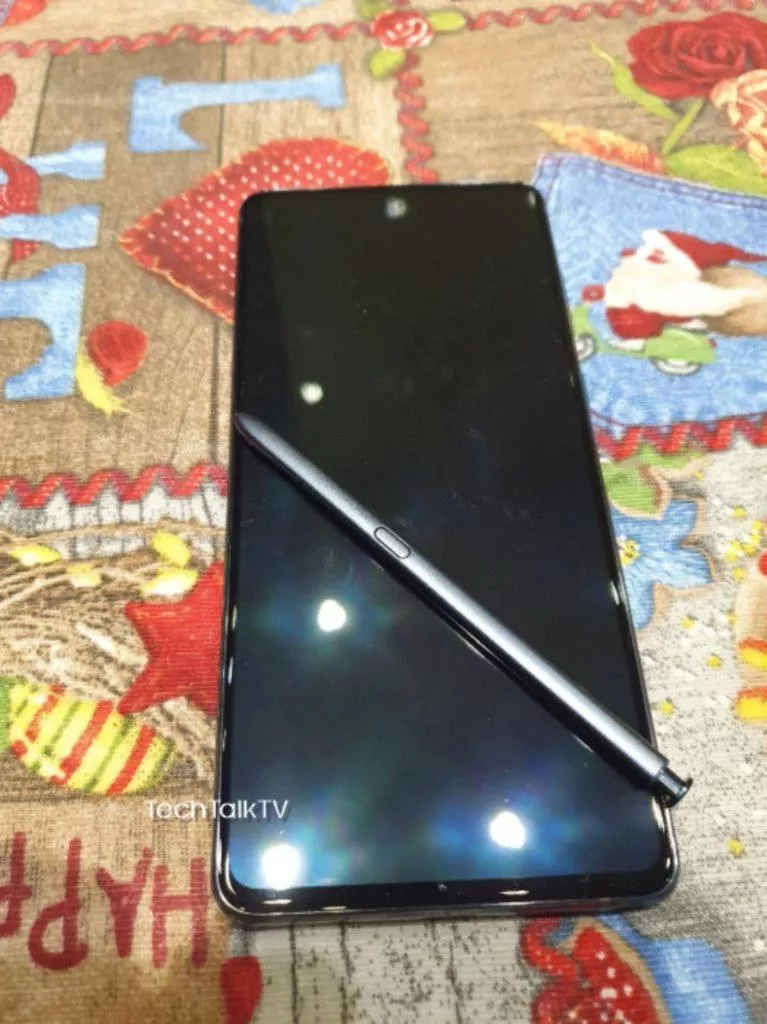 reálné fotky Galaxy Note10 Lite 4