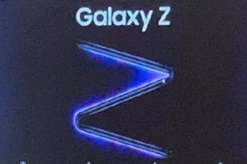 Samsung Galaxy Z Flip spekulace