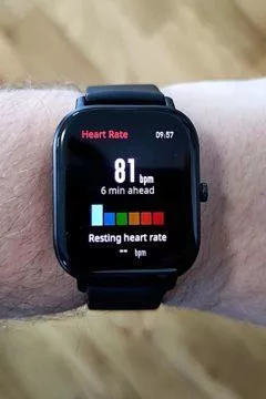 Xiaomi Amazfit GTS záznam tepu