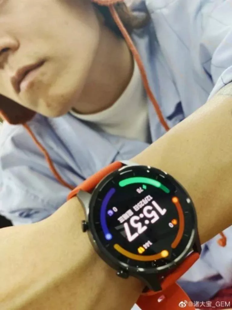 Xiaomi Mi Watch Color reálné fotky 1