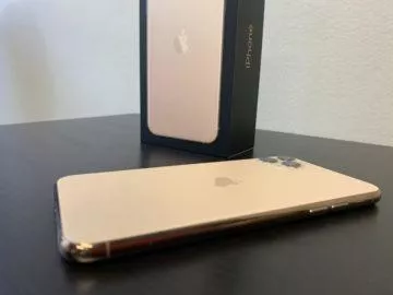 zlatý iphone 11 pro