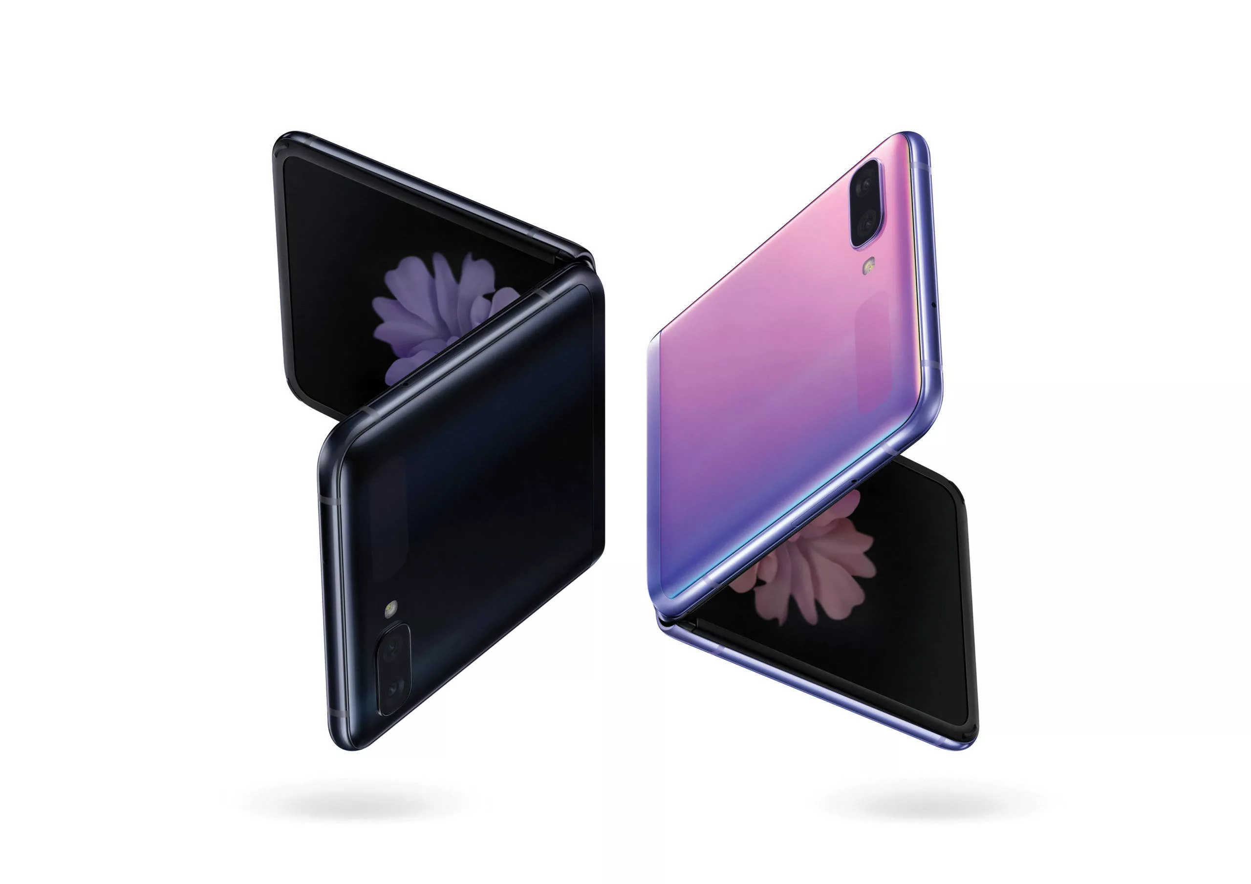 Смартфон z flip. Samsung Galaxy Flip 3. Samsung Galaxy z Flip 2020. Samsung z Flip 3. Samsung Galaxy z Flip 2.