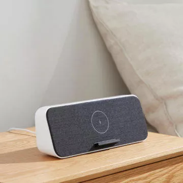 Xiaomi příslušenství 2020 Mi Bluetooth Speaker with Wireless Charging_06 Xiaomi příslušenství 2020 Mi Bluetooth Speaker with Wireless Charging_06