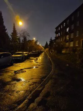 Fotografie Samsung Galaxy S20 Ultra 5G nocni ulice