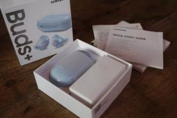 Samsung Galaxy Buds Plus balení 2