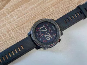 Xiaomi Amazfit Stratos 3 přední strana (2)