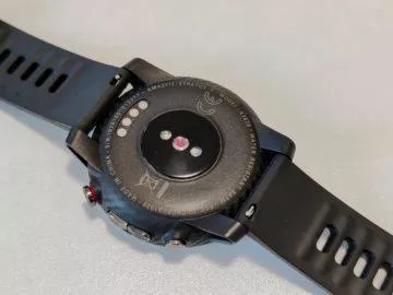 Xiaomi Amazfit Stratos 3 snímač srdečního tepu