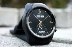 recenze TicWatch Pro 4G LTE