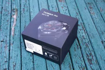 TicWatch Pro 4G LTE balení 1