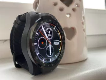 ticwatch pro 2020 recenze svetandroida