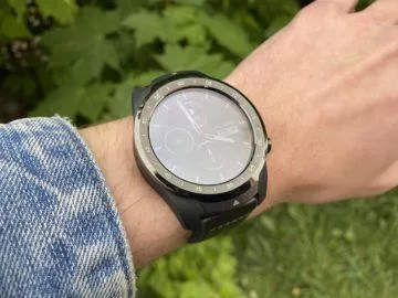 ticwatch pro 2020 rozměry