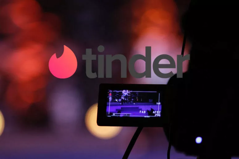 Tinder bude mít ve své aplikacivideochat Tinder bude mít ve své aplikacivideochat