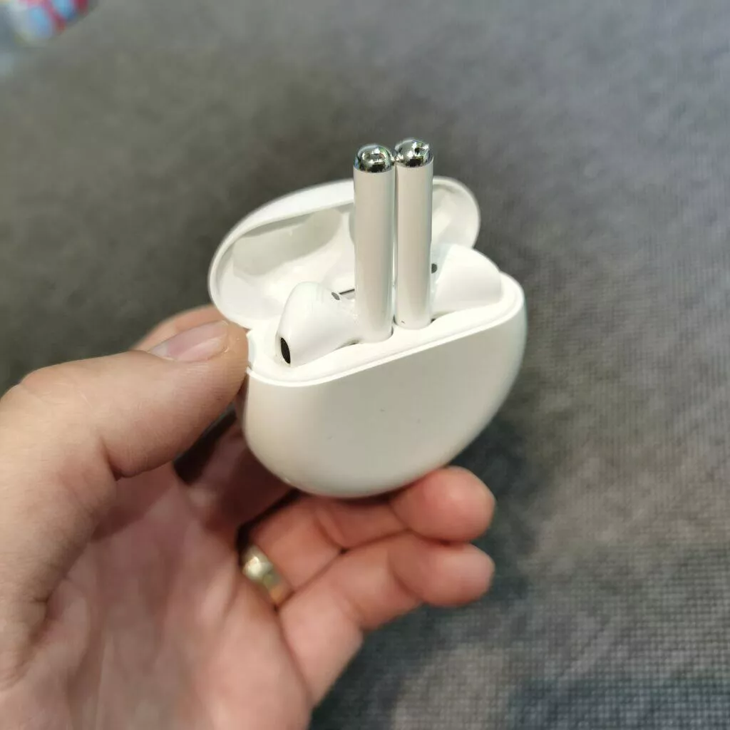 Huawei FreeBuds 3 ctvrercove detaily 5
