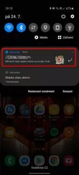 Messenger zpráva v notifikační liště