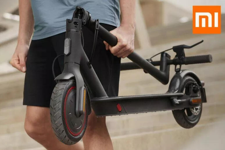 Xiaomi Mi Electric Scooter Pro 2 a 1S Xiaomi Mi Electric Scooter Pro 2 a 1S