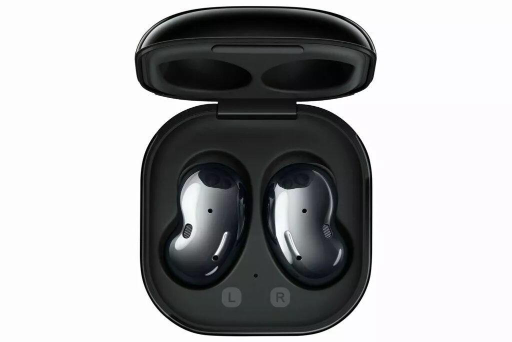 predstaveni samsung galaxy buds live cerna v pouzdre