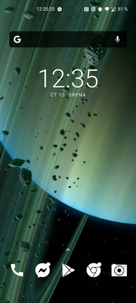 Saturn tapeta Xiaomi Mi 10 Ultra vertikální
