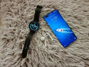 Samsung Galaxy Watch3 hodinky telefon sluchátka top