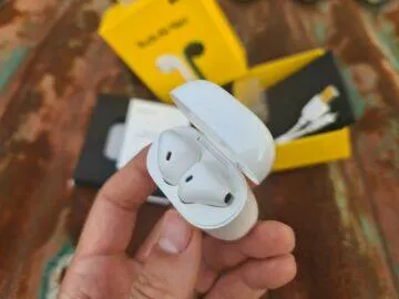 Realme Buds Air Neo balení detail