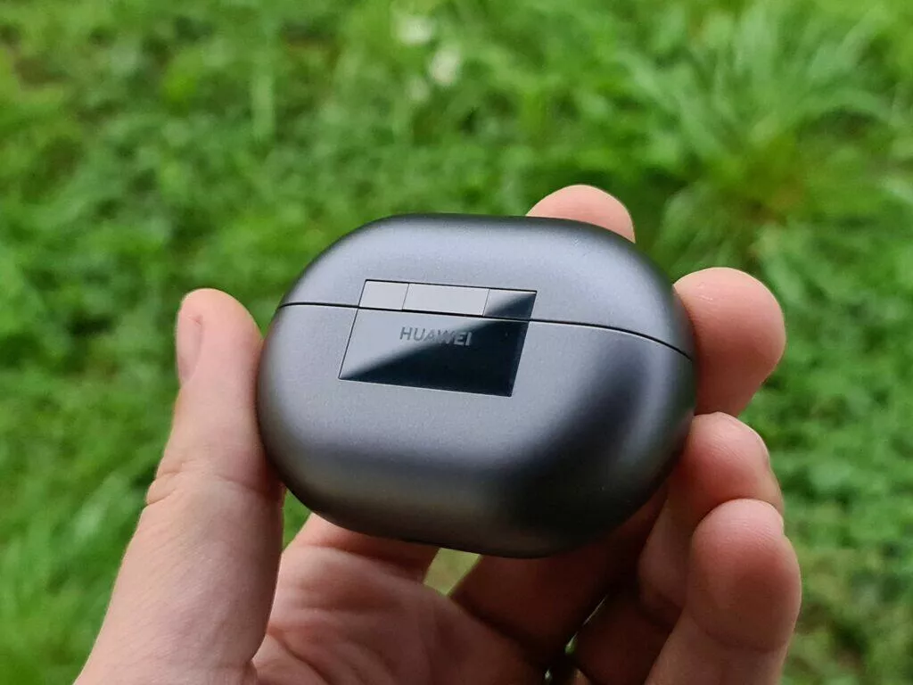 Huawei FreeBuds Pro pouzdro logo