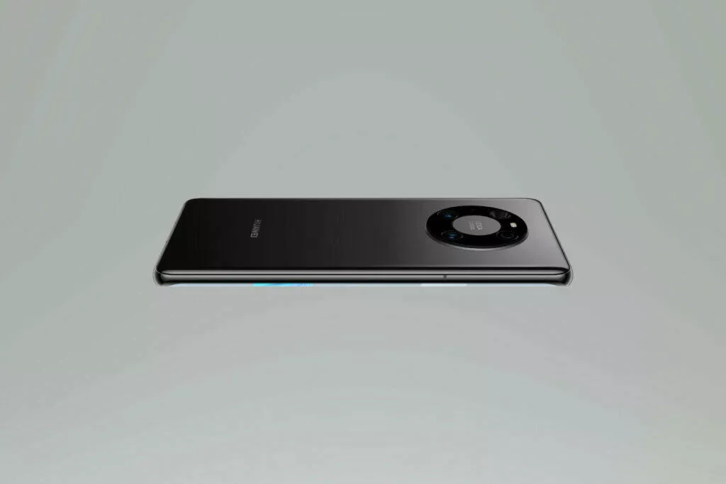 Huawei Mate 40 Pro N_Unlock_Black_Horizontal_Rear