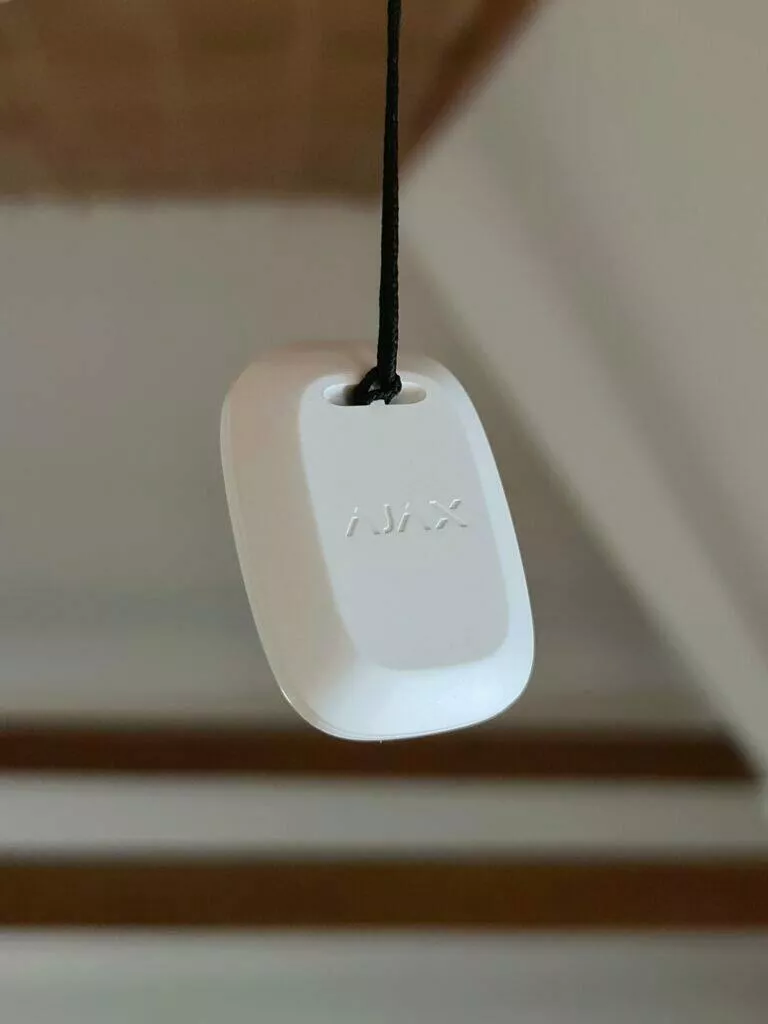 tlačítko šňůrka