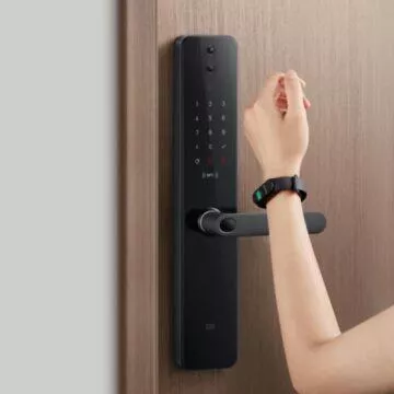 Xiaomi představilo Mijia Smart Door Lock Pro NFC otevírání