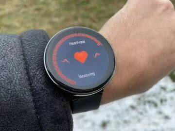 levné hodinky Amazfit