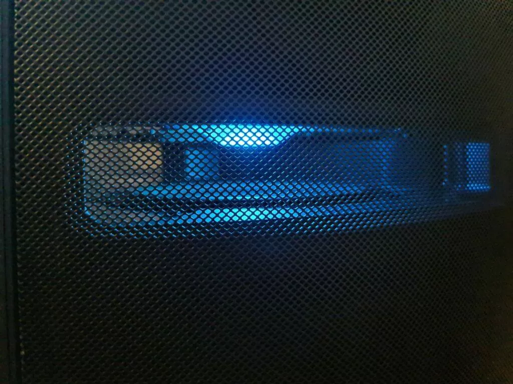 Samsung MX-T70 světlo střed
