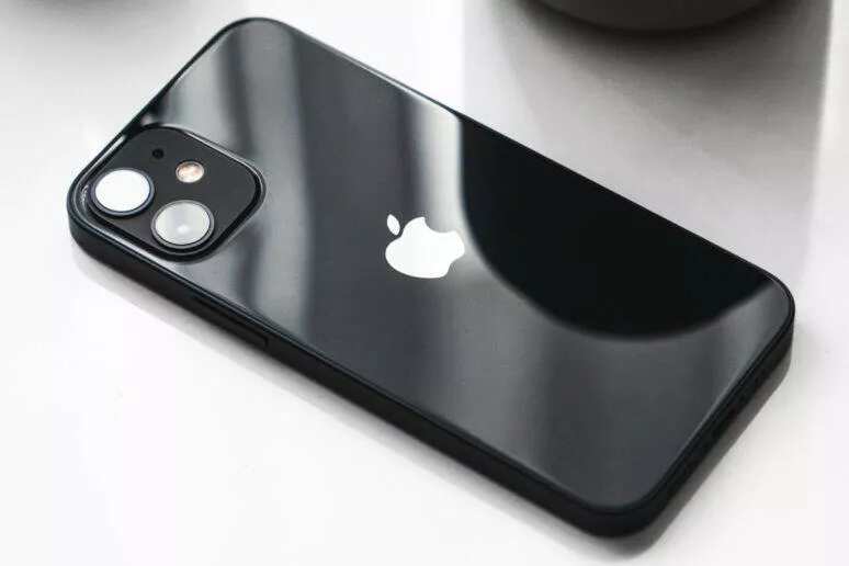 apple snižuje výrobu iphone 12 mini apple snižuje výrobu iphone 12 mini