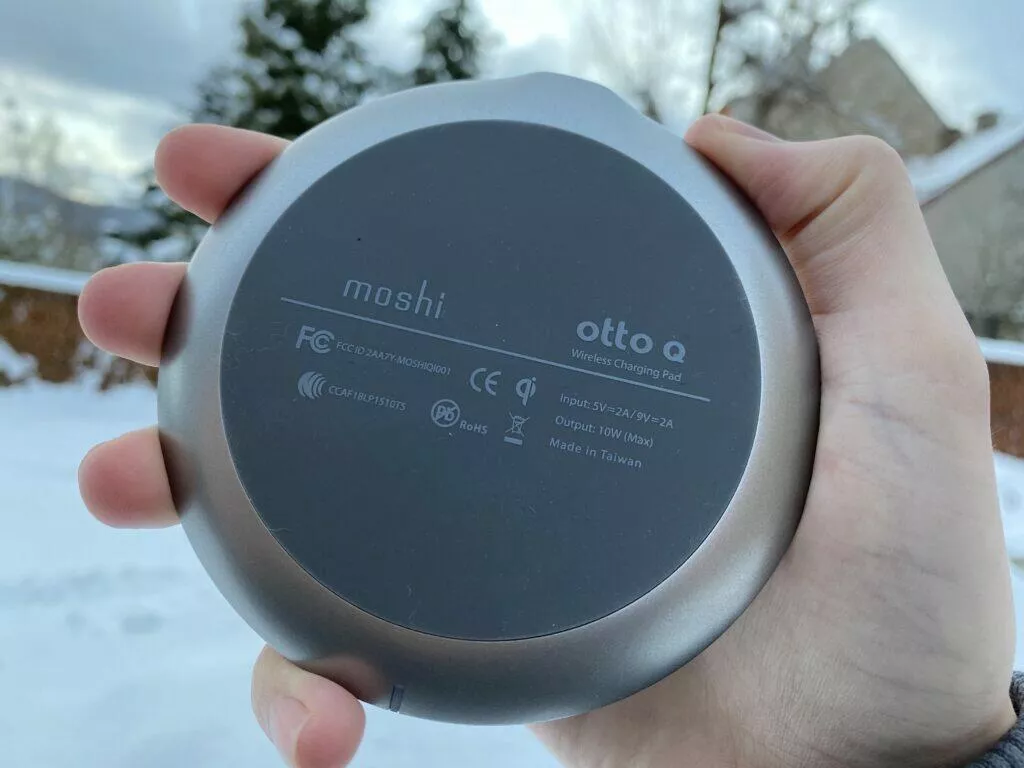 moshi otto q