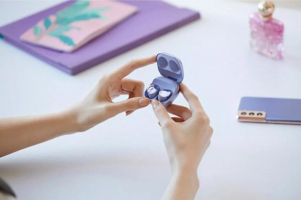 Samsung Galaxy Buds Pro specifikace fialová
