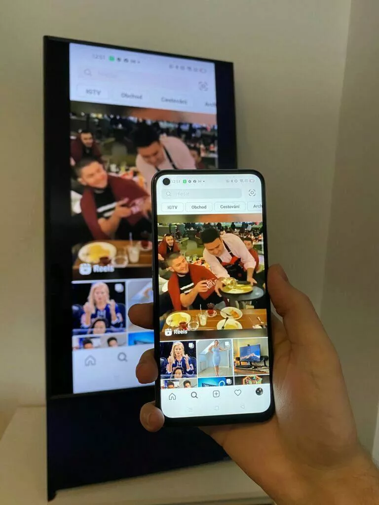 samsung sero tv instagram