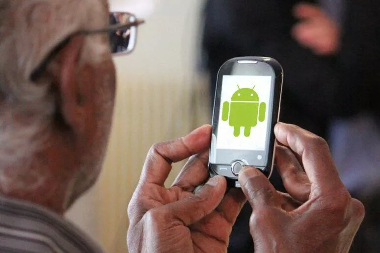 Android telefony pro seniory Android telefony pro seniory