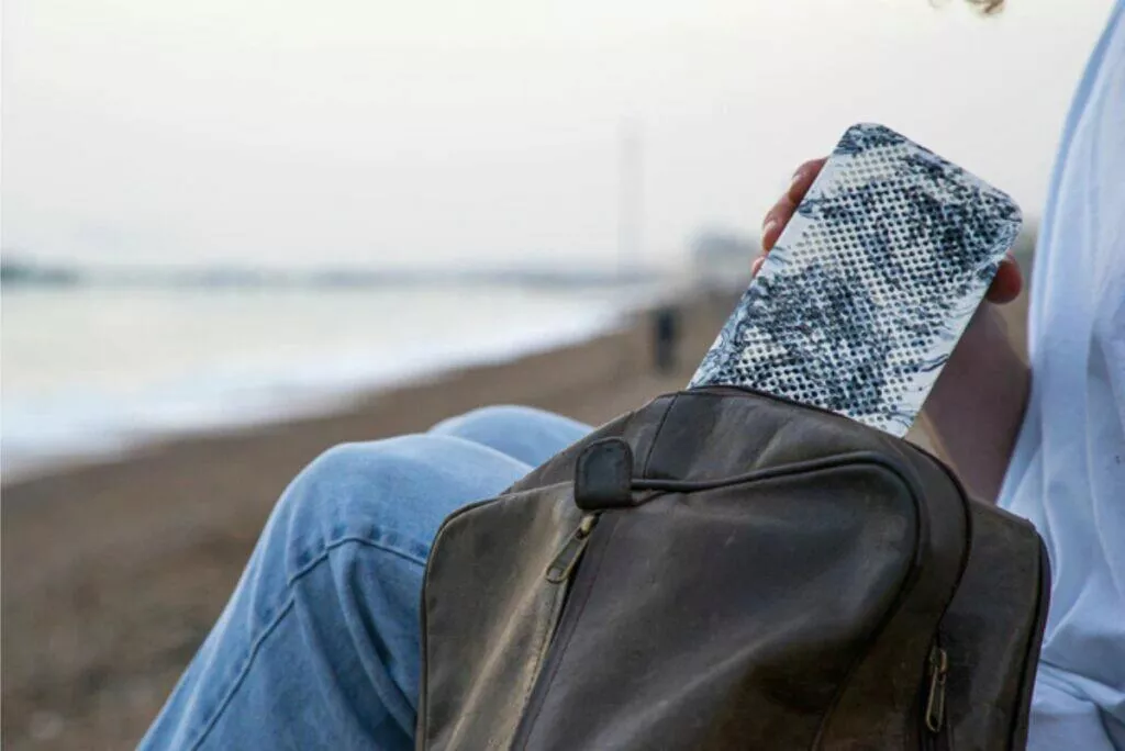 Gomi Speaker Kickstarter Bluetooth reproduktor batoh