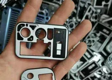 Xiaomi Mi 11 Pro a sekundární displej na zadní straně