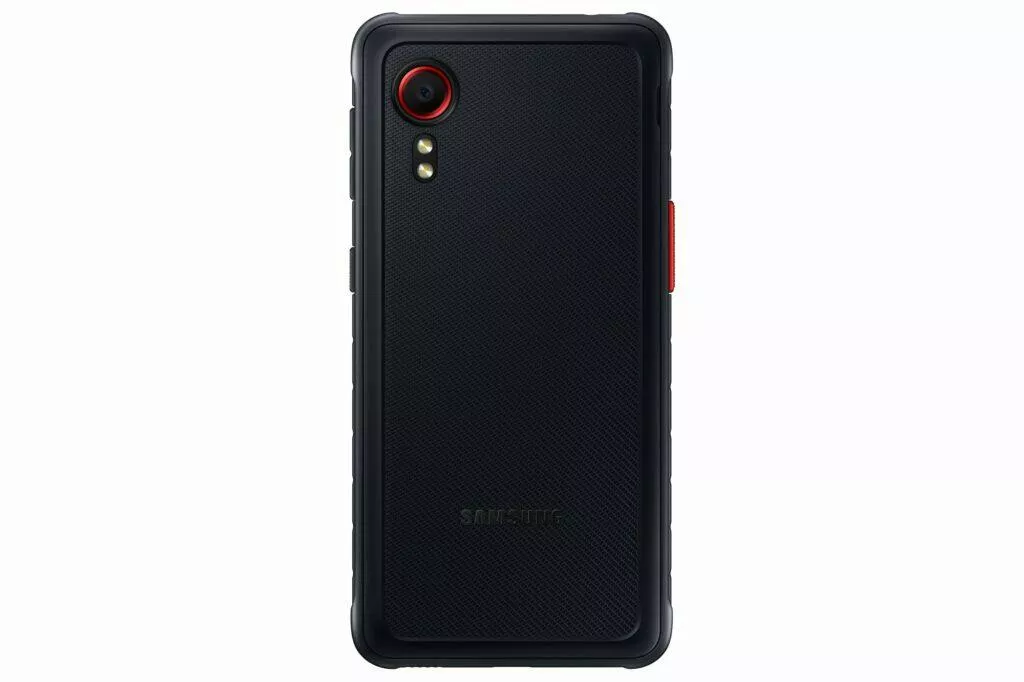 nový telefon Samsung Galaxy XCover 5 záda