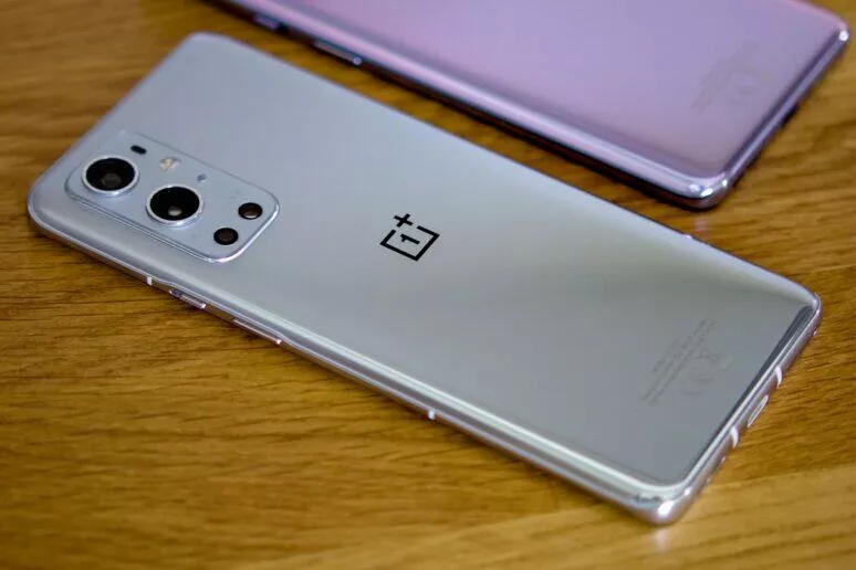 OnePlus 9 Pro recenze OnePlus 9 Pro recenze