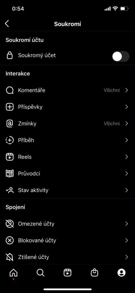 Facebook i Instagram vás nyní nechají skrýt počet lajků příspěvky
