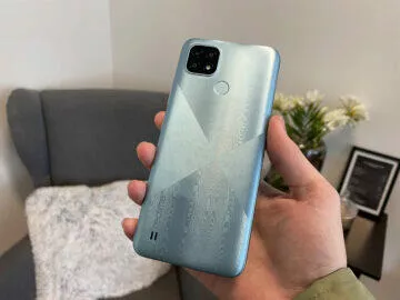 realme levný telefon