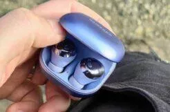 reálné snímky Samsung Galaxy Buds 2