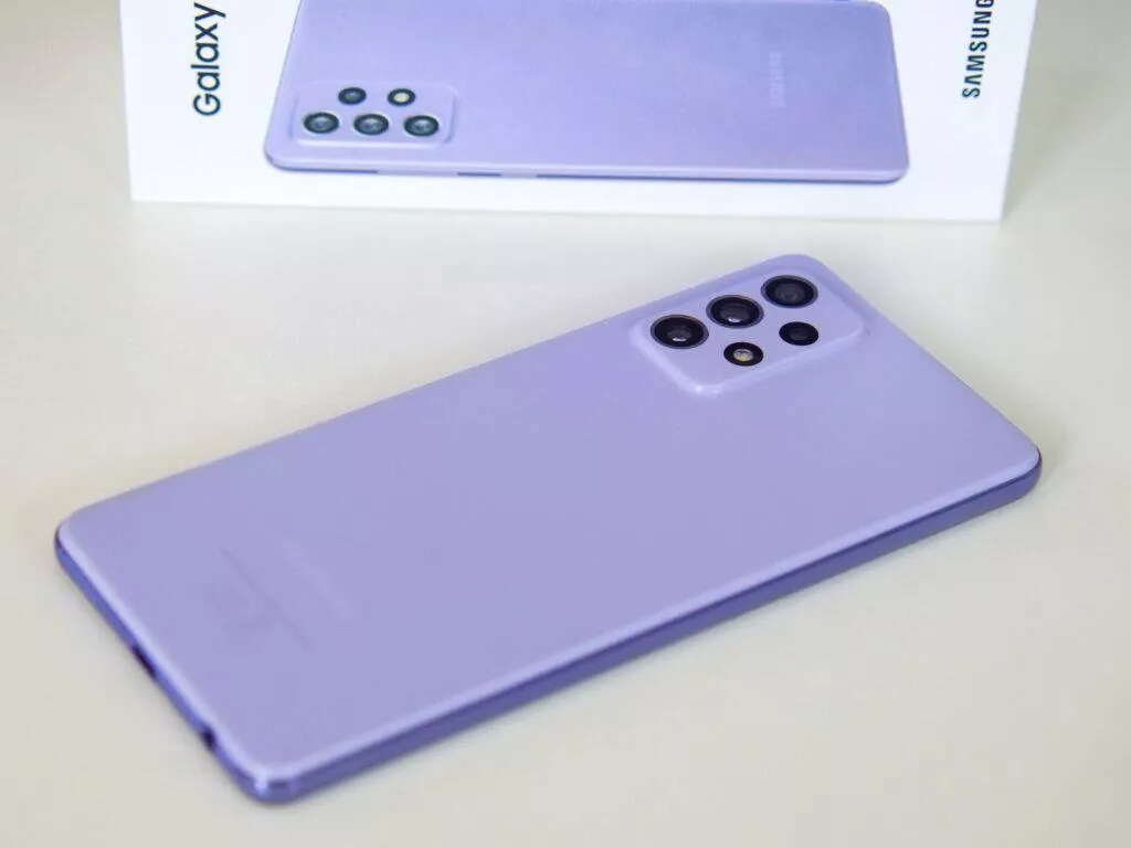 samsung galaxy a72 zada