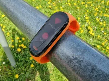 Xiaomi Mi Band 6 menu tep SpO2